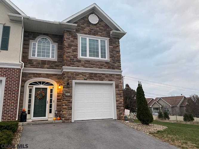 240 Wiltree Court State College, PA 16801 | condo for sale | KBB Photo 1