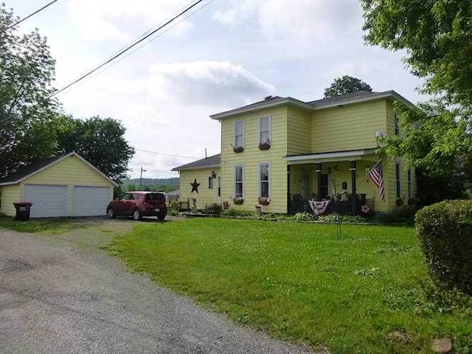 22 Allen Street Newark, OH 43055