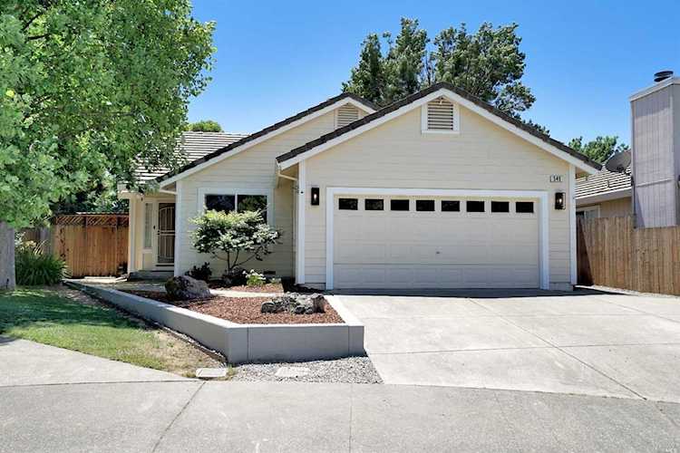 549 Cockspur Court Windsor, CA 95492