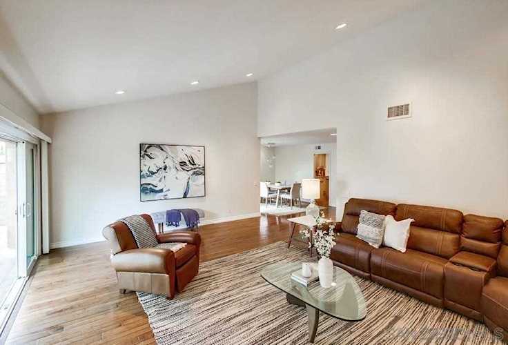 1689 Caminito Asterisco La Jolla, CA 92037