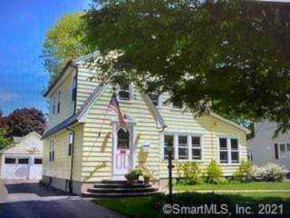 261 Pasadena Place Bridgeport, CT 06610
