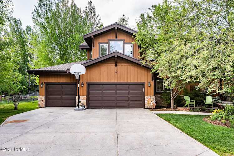 2735 American Saddler Dr Park City, UT 84060