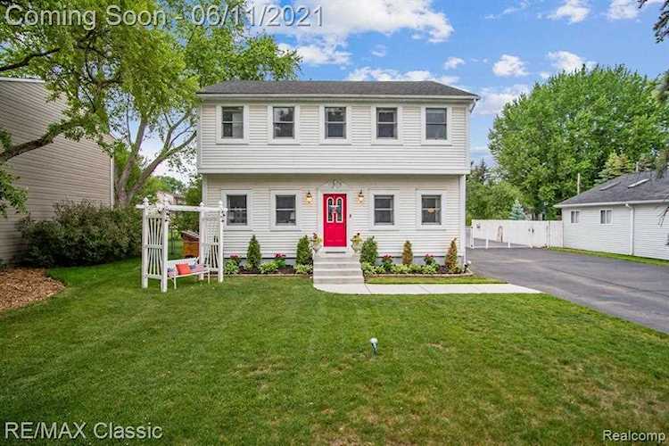 44780 Joy Rd Plymouth Twp, MI 48170