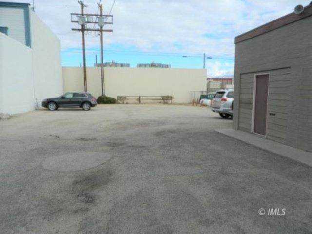 611 W Line St Bishop, CA 93514