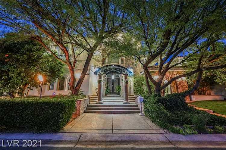 3495 Pama Ln Las Vegas, NV 89120