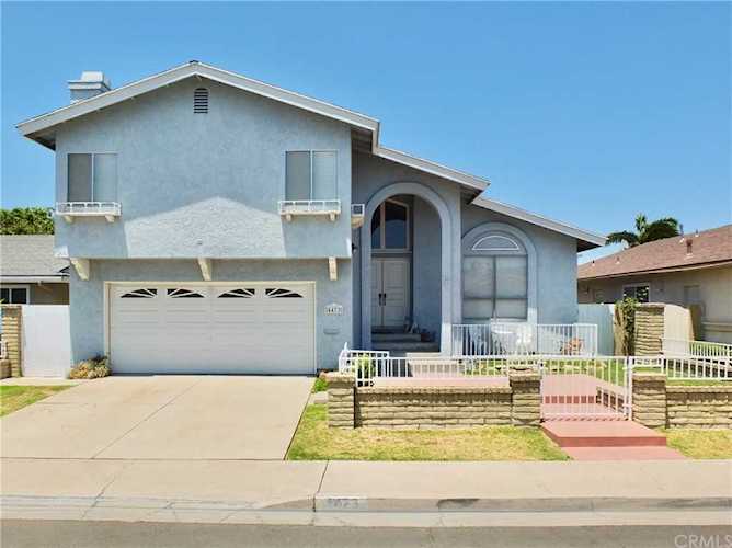 4473 Candleberry Ave Seal Beach, CA 90740