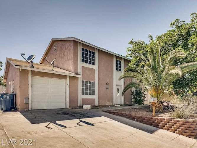 801 Cactus Bloom Ln Las Vegas, NV 89107