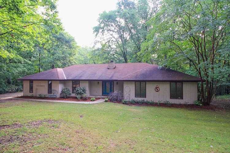 7132 Lynch Road Midland, GA 31820