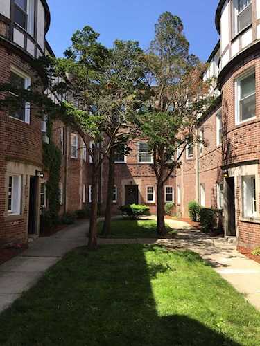 918 Green Bay Rd #2J Winnetka, IL 60093 | MLS 11117623 Photo 1