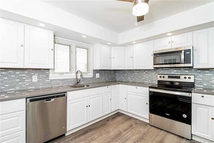 745 Birmingham Street Bridgeport, CT 06606