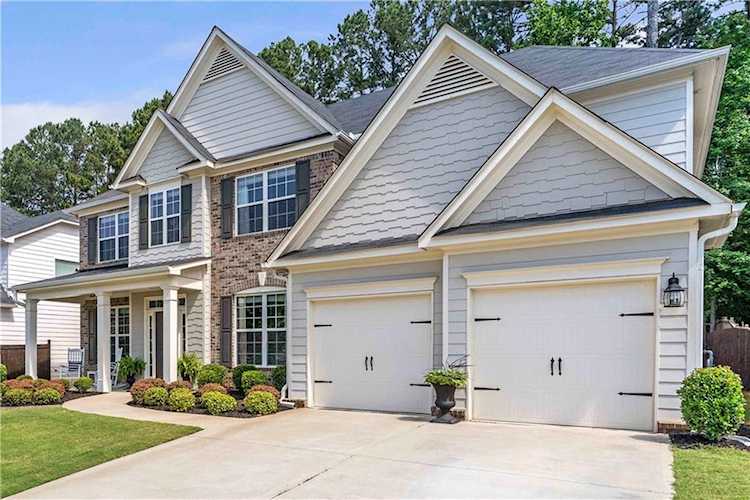 128 Edinburgh Dr Canton, GA 30115