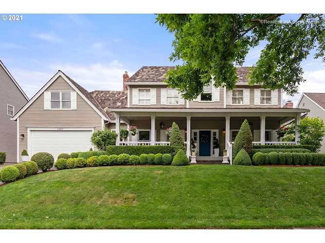 14511 Pfeifer Dr Lake Oswego, OR 97035