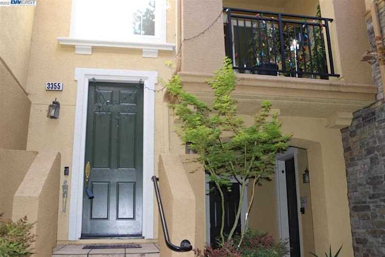 3355 Monaghan St Dublin, CA 94568