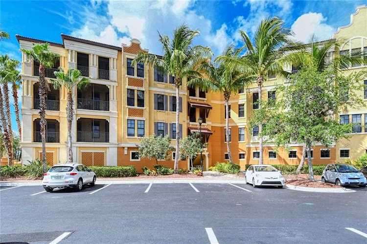 97 Vivante Blvd #402 Punta Gorda, FL 33950