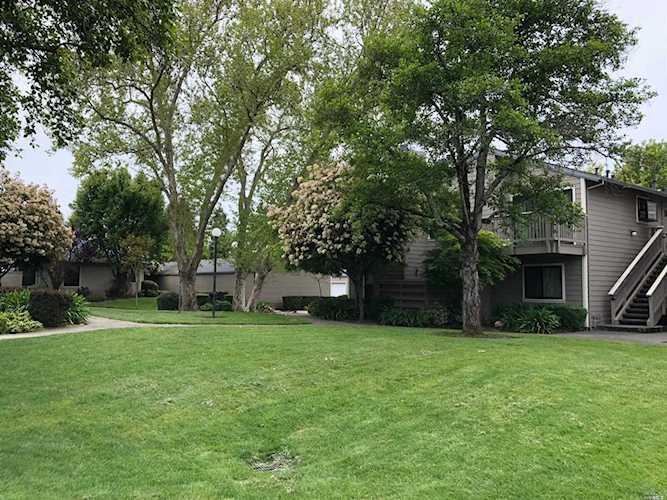 577 Mission Boulevard Santa Rosa, CA 95409