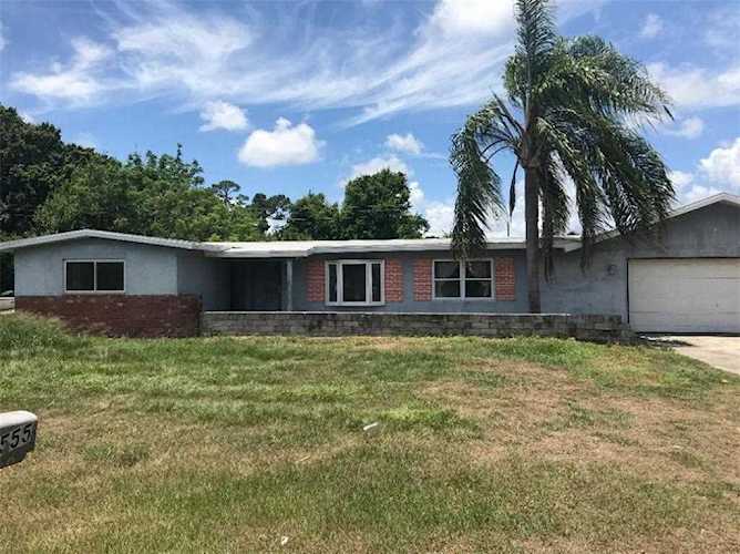 7555 58th Ct Vero Beach, FL 32967