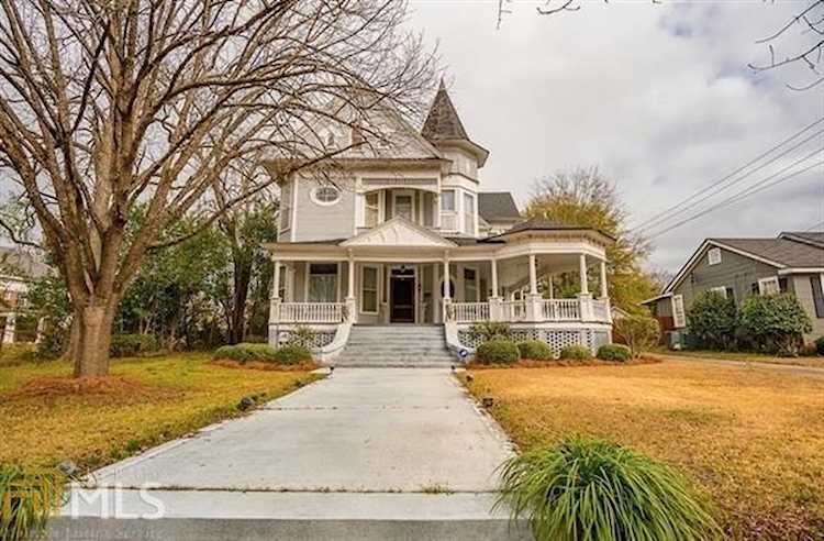 522 S Lee St Americus, GA 31709