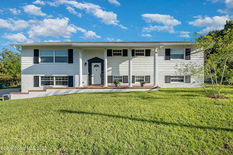 3685 Buttonwood Drive Titusville, FL 32796