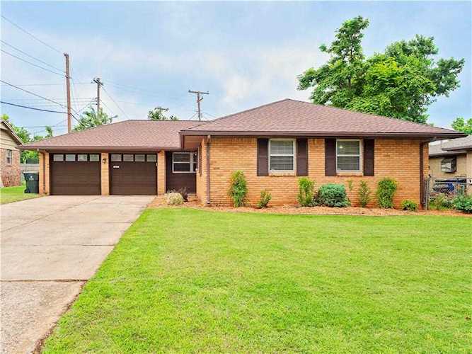 2703 Tottingham Rd Oklahoma City, OK 73120