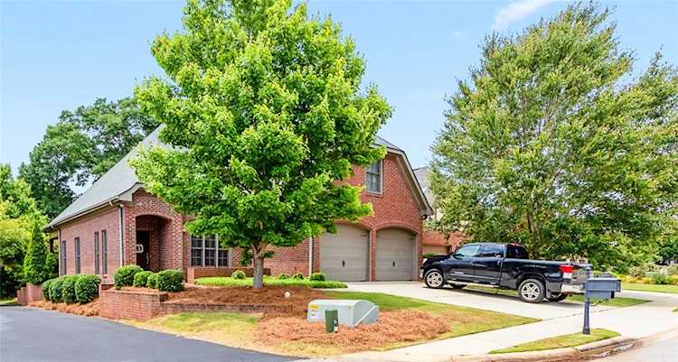 1606 Overhill Ct Auburn, AL 36862