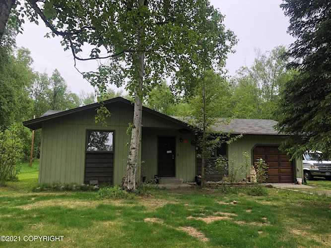 2080 E Wolverine Circle Wasilla, AK 99654