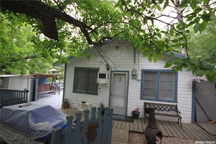 1106 7th Ave Regina Beach, SK S0G 4C0