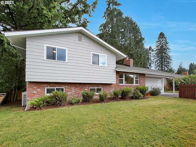 11340 SW Walnut St Tigard, OR 97223