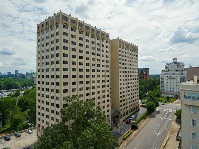 2479 Peachtree Rd NE #1717 Atlanta, GA 30305