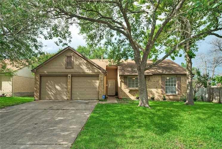 1010 Mountain View DR Pflugerville, TX 78660