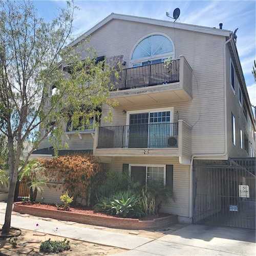 1123 Junipero Ave #9 Long Beach, CA 90804