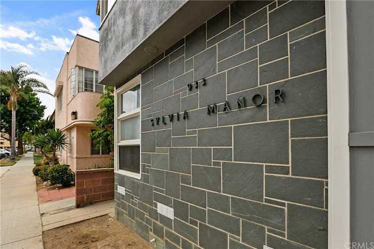 933 E 1st St #10 Long Beach, CA 90802