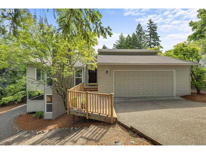 1959 Wembley Pl Lake Oswego, OR 97034