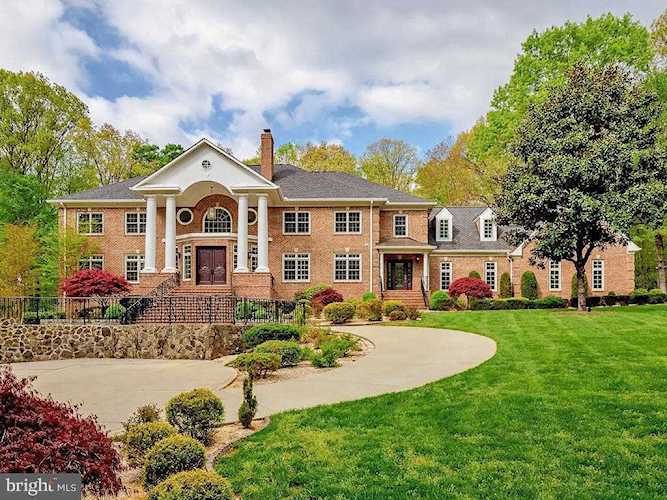 11009 Hampton Rd Fairfax Station, VA 22039