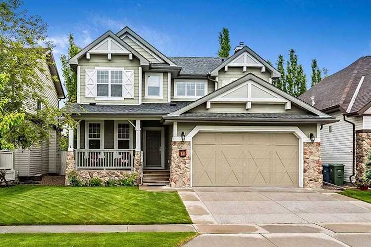 14 Elgin Estates Grove SE Calgary, AB T2Z 4R1