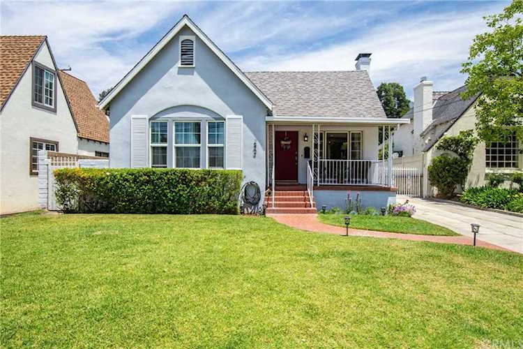 243 W Hillcrest Blvd Monrovia, CA 91016