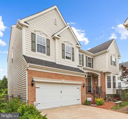 4159 Travers Ct Chantilly, VA 20151