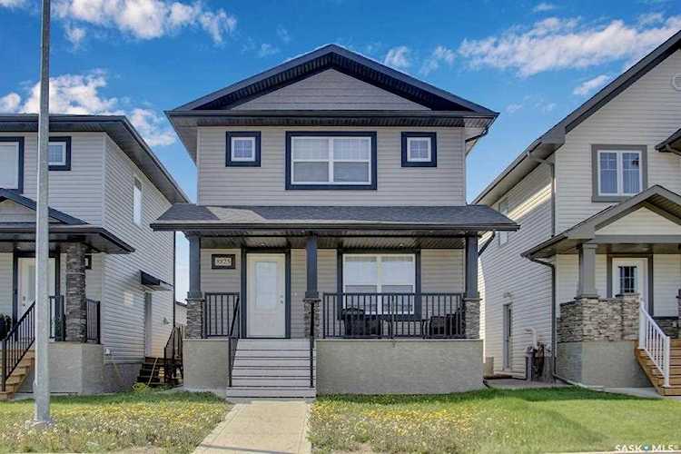 8825 Herman Crescent Regina, SK S4Y 0B7