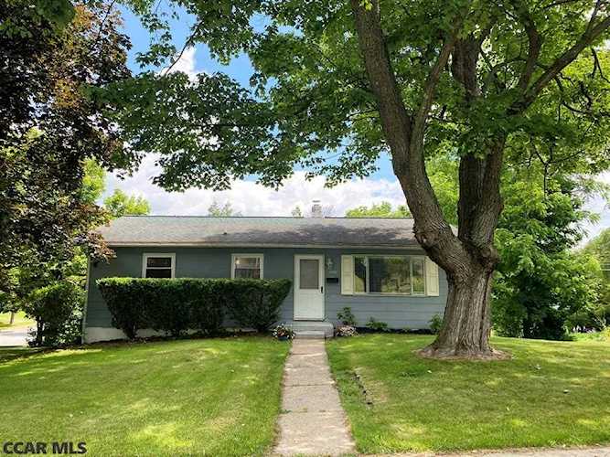 1503 S Allen Street State College, PA 16801