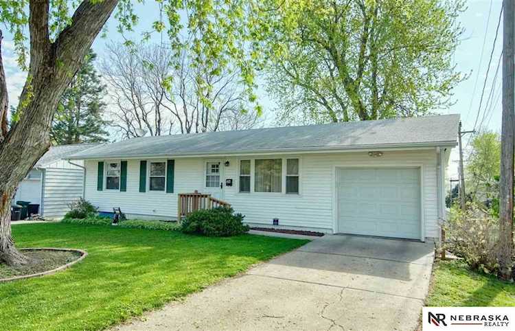 4937 S 77th Ave Ralston, NE 68127 | MLS 22108635 Photo 1