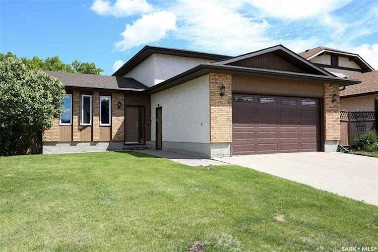 5910 Steele Crescent Regina, SK S4X 4A9