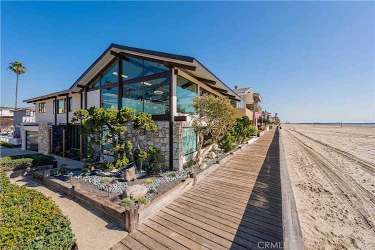 2 Laguna Place Long Beach, CA 90803