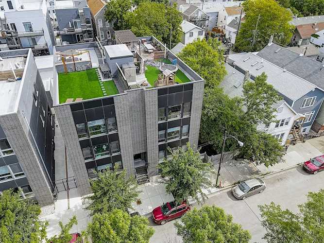 722 W 17th Place #3W Chicago, IL 60616