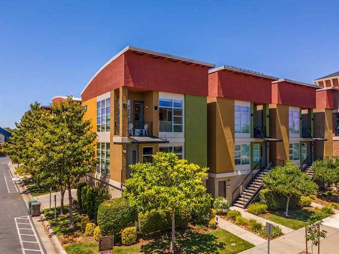 797 Krypton Court West Sacramento, CA 95691