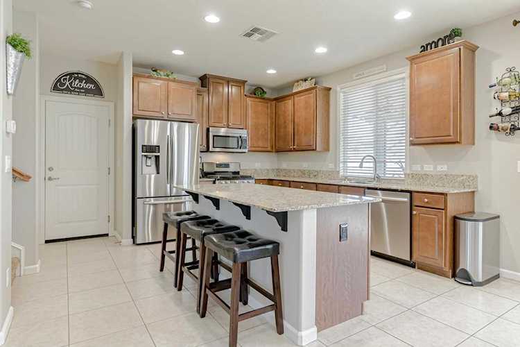 5310 Dusty Rose Way Rancho Cordova, CA 95742