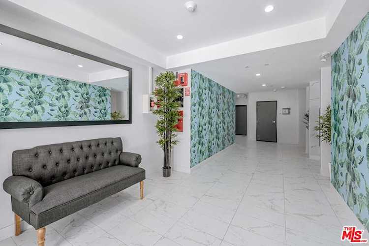 1515 S Holt St #204 Los Angeles, CA 90035