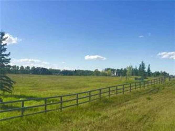 286047 50 St E, Rural Foothills County Real Estate Homes - MyFriendfernando Photo 1
