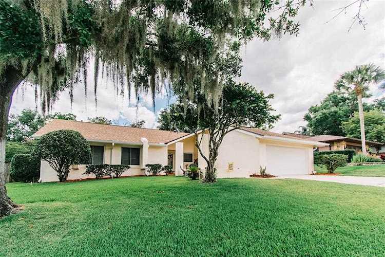405 Woodview Dr Longwood, FL 32779
