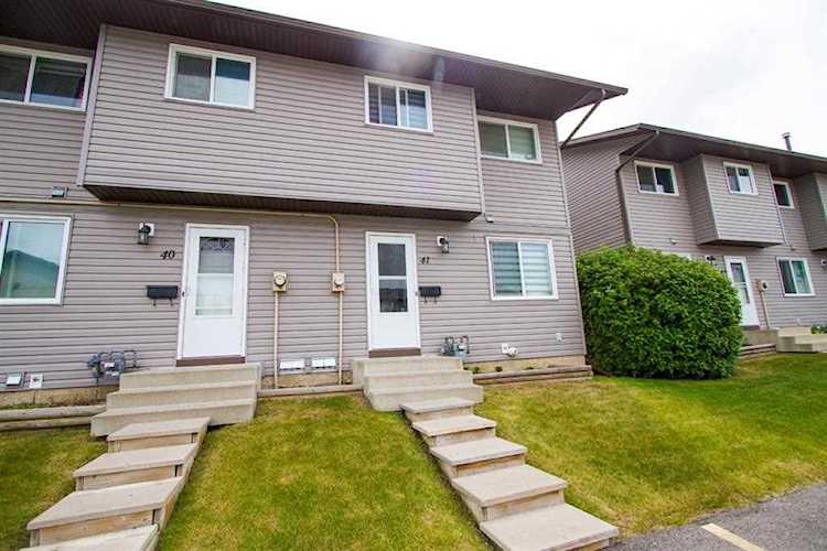 6020 Temple Dr NE #41 Calgary, AB T1Y 4R5