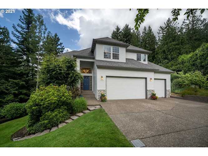 7429 SW 49th Ct Portland, OR 97219