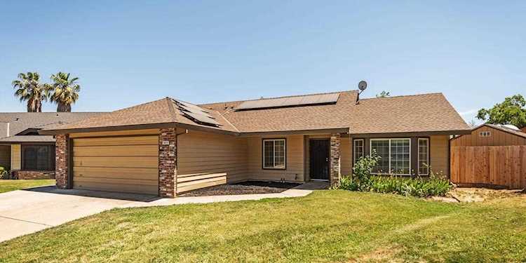 8020 Branson Court Antelope, CA 95843